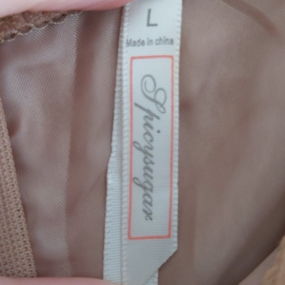 Skirt - Picture 3 of 3